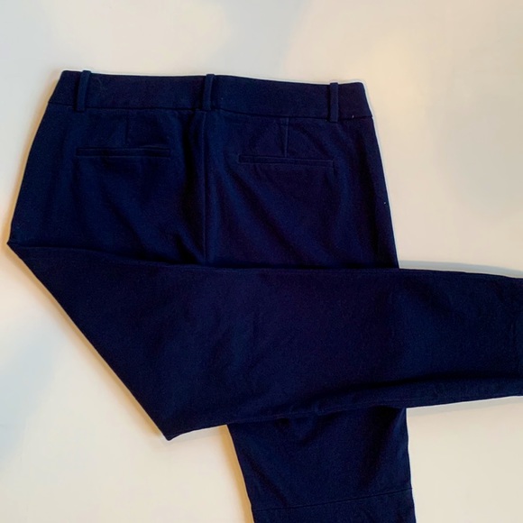 J Crew Minnie pant. Cropped. Size 4. Navy Blue‎ - Picture 3 of 3